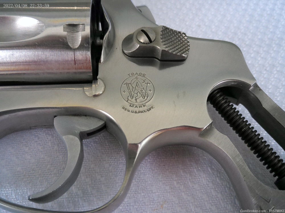 Smith & Wesson Model 60(no dash) Chiefs Special Stainless, .38 SPL, 2" Brl-img-20