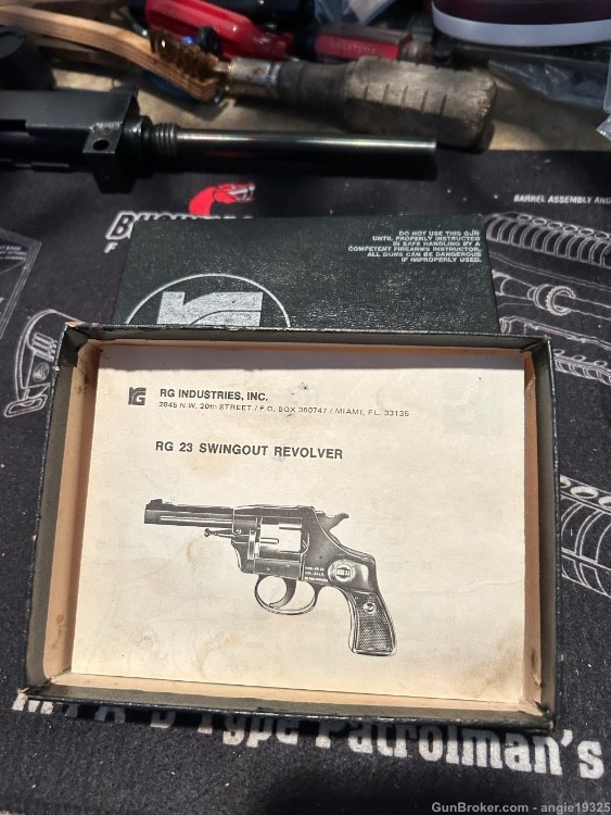 RG 23 pistol box w/ manual-img-1