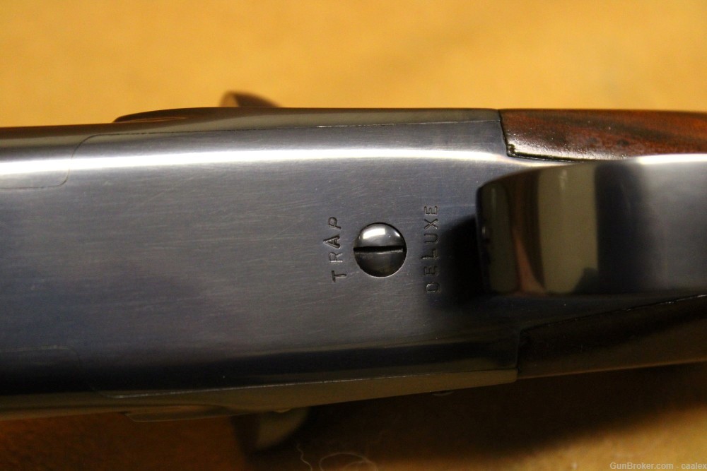 Winchester Model 21 Trap Deluxe Grade (12ga 32-inch F/F) w/ Case-img-13