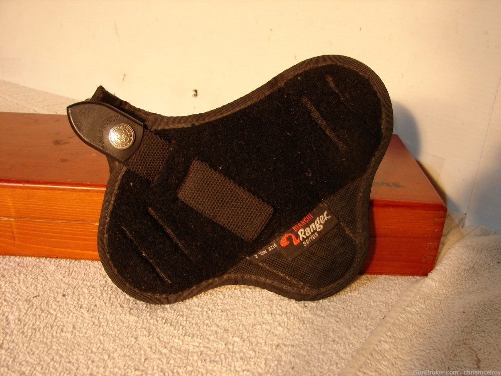 S&W J FRAME HOLSTER BY BIANCHI RT HAND 3"BARREL CONCEALMENT OWB-img-3