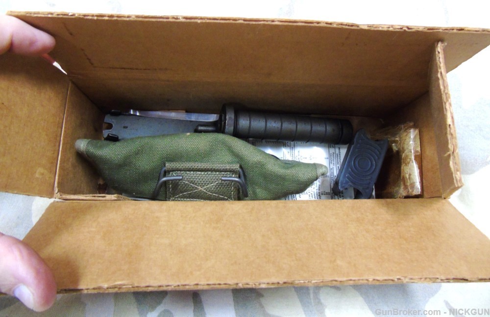 U.S.M7 Grenade Launcher in original box.-img-17