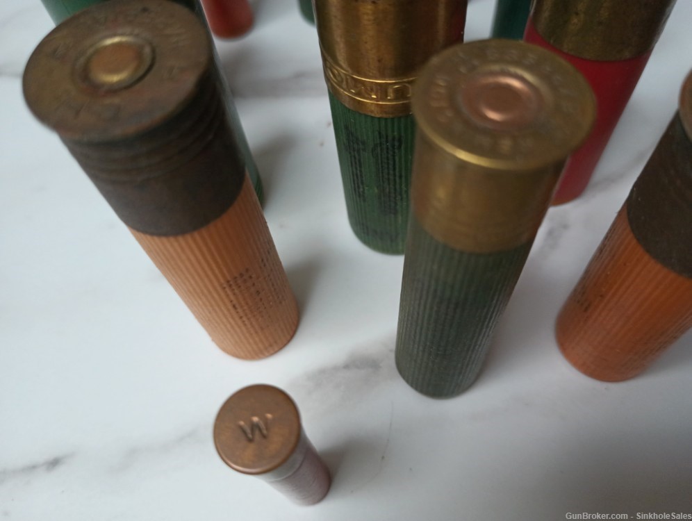 Vintage Shotgun Shells and Collectibles-img-2