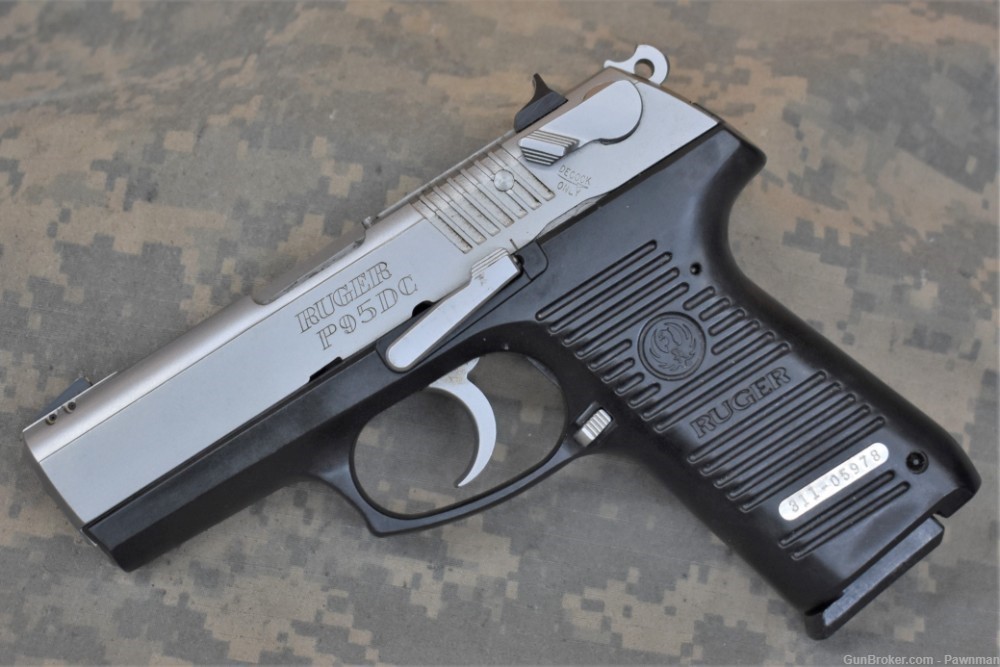 Ruger P95 DC in 9mm made 1996 - 10-round mags-img-0
