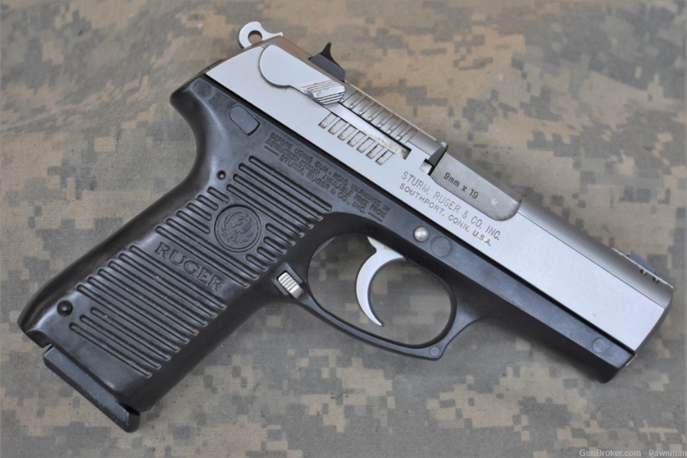 Ruger P95 DC in 9mm made 1996 - 10-round mags-img-1