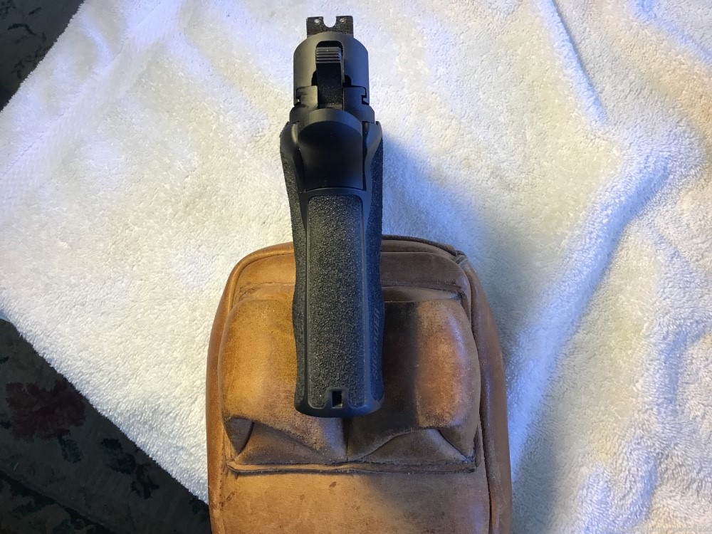Sig Sauer P229, Gray Guns, Trijicon -img-4