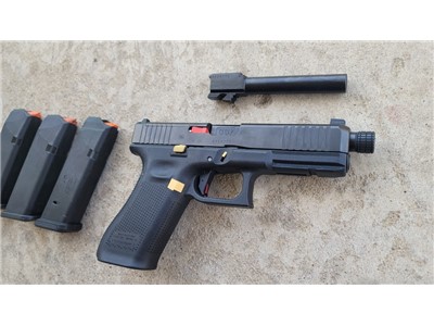Threaded Upgraded Glock 17 G17 Gen5 MOS 9mm +3x Magazine $1,200
