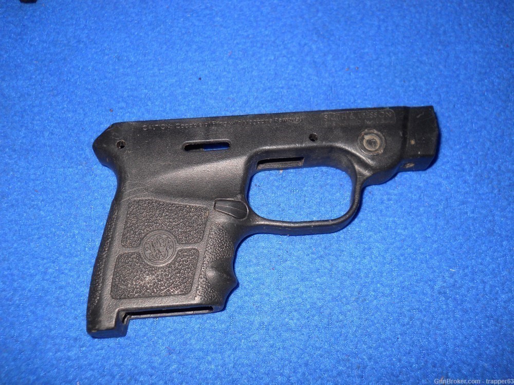 Smith & Wesson BG380 BODYGUARD .380 AUTO PLASTIC GRIP FRAME w/LASER #TG992-img-0