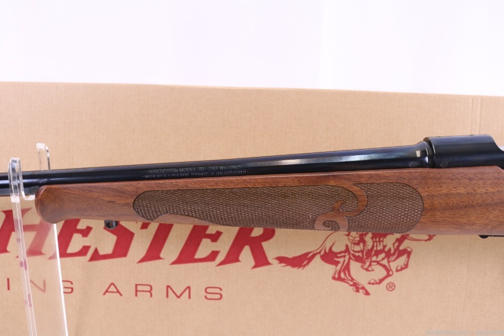 NEW WINCHESTER MODEL 70 FEATHERWEIGHT 243 WIN -535200212-img-13