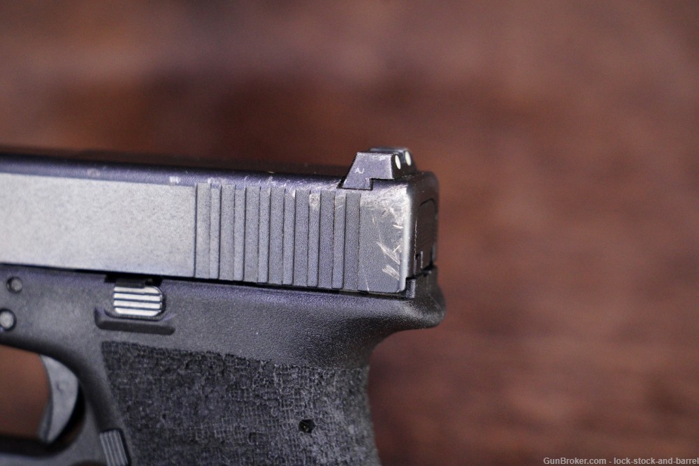Glock 17 G17 9mm 4.49” Striker Fired Semi Auto Pistol, Modern-img-12