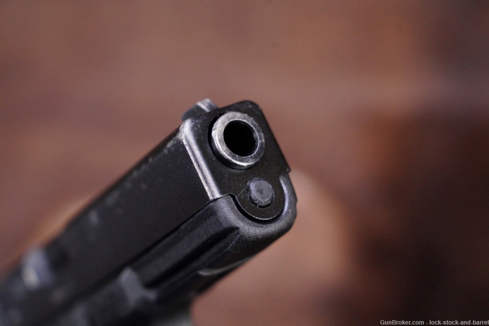 Glock 17 G17 9mm 4.49” Striker Fired Semi Auto Pistol, Modern-img-18