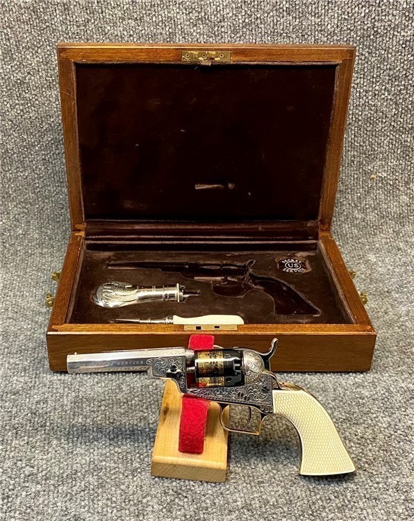 Colt 1848 Baby Dragoon Uberti The Secret Service Museum Edition-img-0