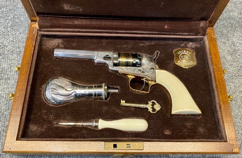 Colt 1848 Baby Dragoon Uberti The Secret Service Museum Edition-img-24