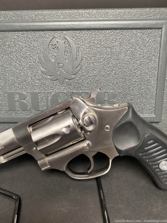  Ruger .327 federal magnum revolver stainless 3in-img-6