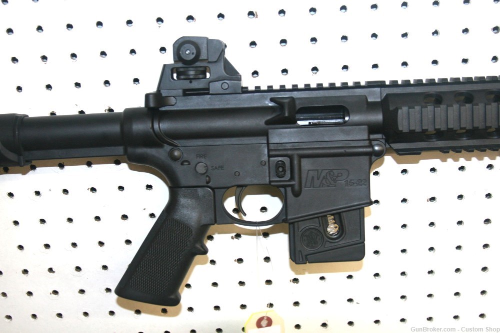 Smith & Wesson M&P 15-22-img-8