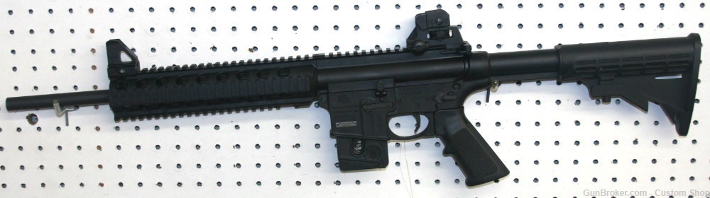 Smith & Wesson M&P 15-22-img-1