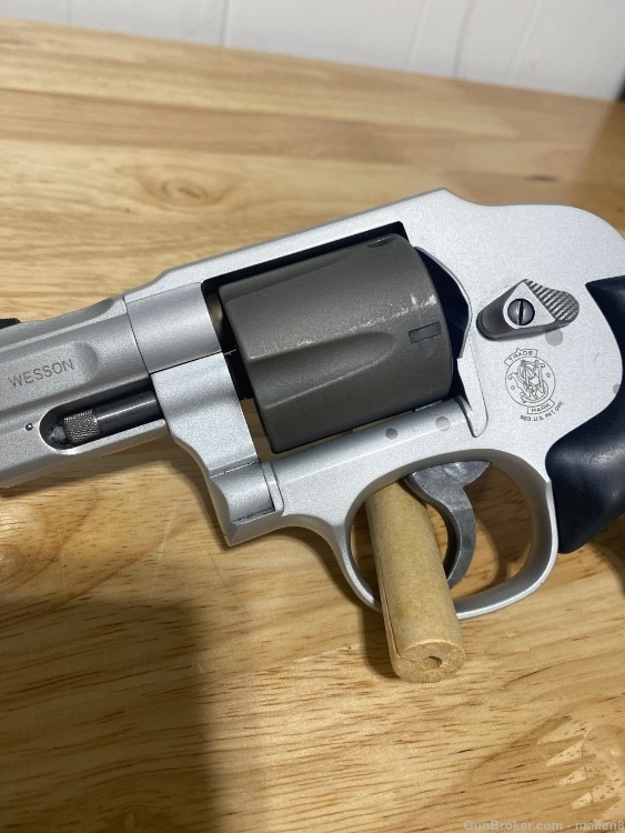 Smith & Wesson 296 Airlite Ti .44 S&W Special  Scandium/Titanium Revolver-img-1