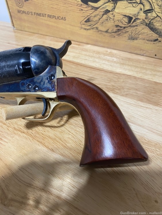 A. Uberti Stoeger Dragoon Civil 0086 7.5” 44 cal Black Powder Revolver-img-9