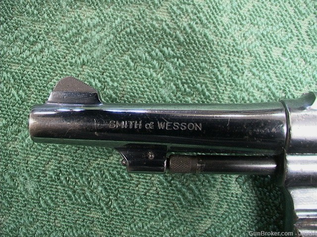 Used Smith and Wesson Model 10-5  38 spl.-img-6