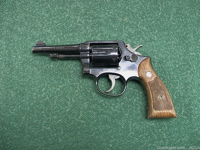 Used Smith and Wesson Model 10-5  38 spl.-img-0