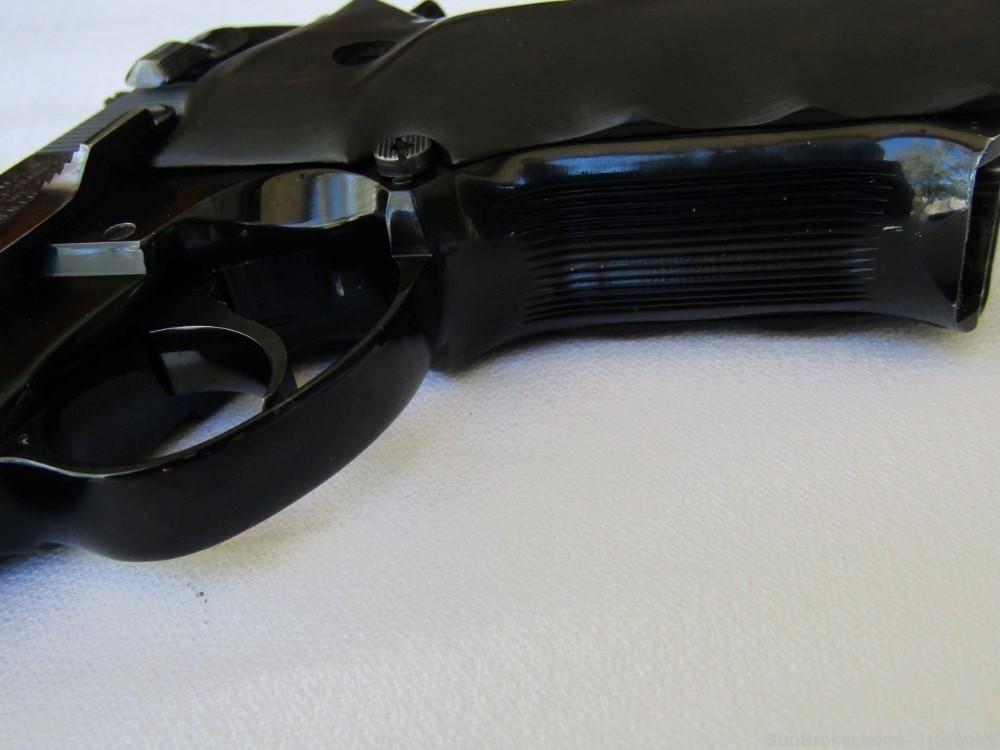 Smith & Wesson Model 59(no dash) Auto Loading Pistol, 9mm, 4" Barrel-img-13