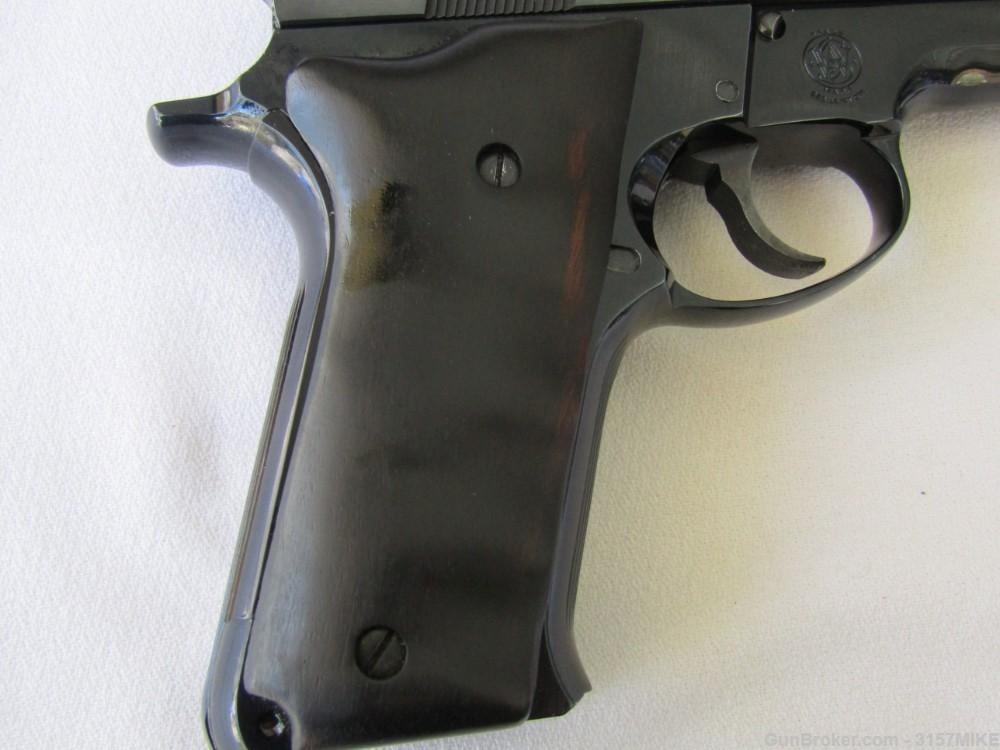 Smith & Wesson Model 59(no dash) Auto Loading Pistol, 9mm, 4" Barrel-img-15