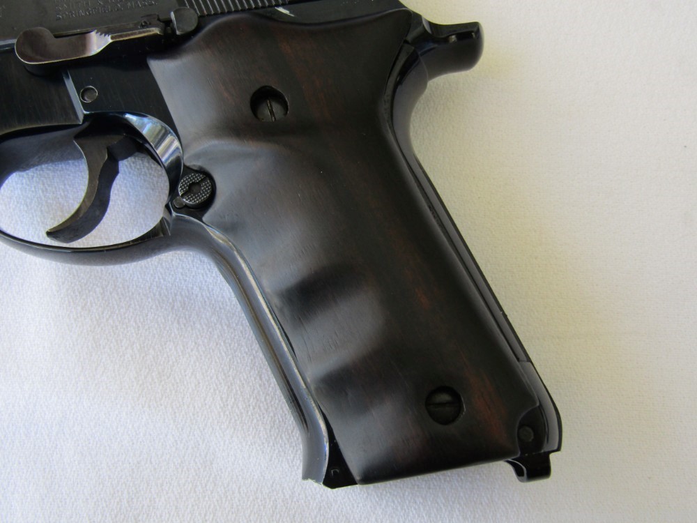Smith & Wesson Model 59(no dash) Auto Loading Pistol, 9mm, 4" Barrel-img-14