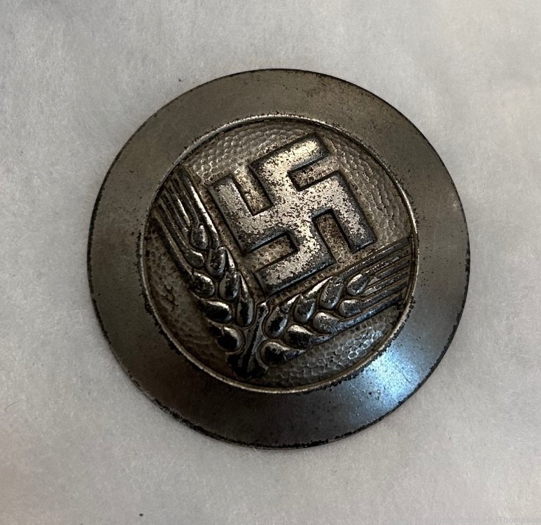 Vintage Original WW2 German RAD Female Youth Swastika Badge -img-0