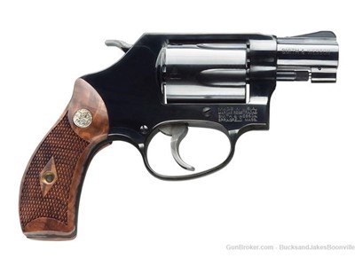 SMITH AND WESSON 36 CLASSIC 38 SPECIAL