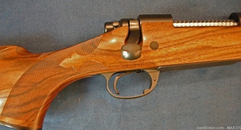 Remington Custom Gun Shop Model 700 Hi Grade .300 RUM, 26" New with case-img-5
