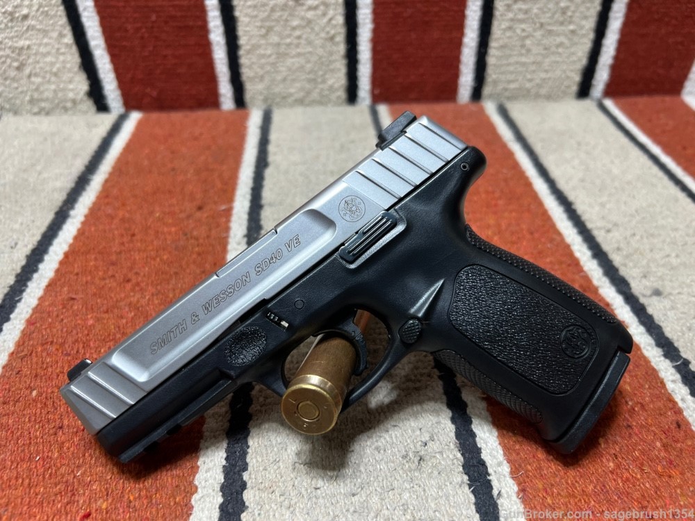 Smith & Wesson SD40 VE S&W-img-4