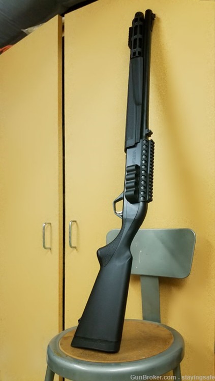 Remington R12 Versa Max Police Shotgun w/Accessory Shroud-img-0