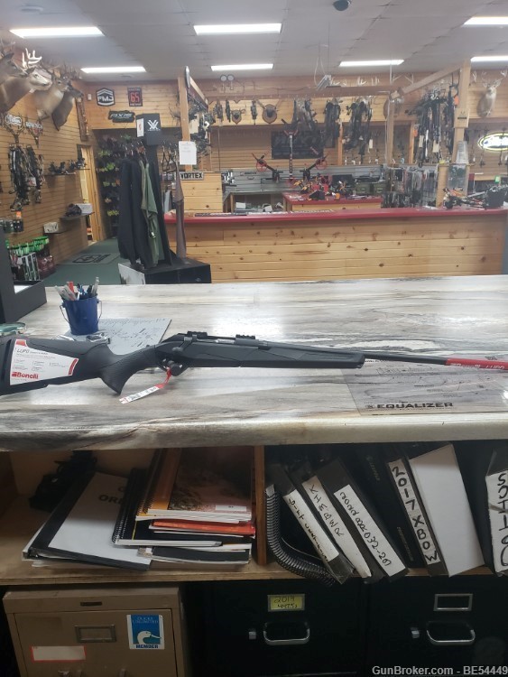 NEW BENELLI LUPO 300 WIN mag-img-0