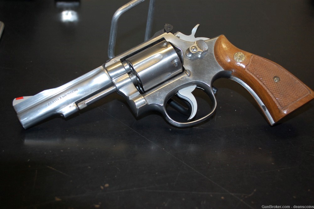 S&W Model 67-1 Revolver 38 SPL Stainless 4" -img-0