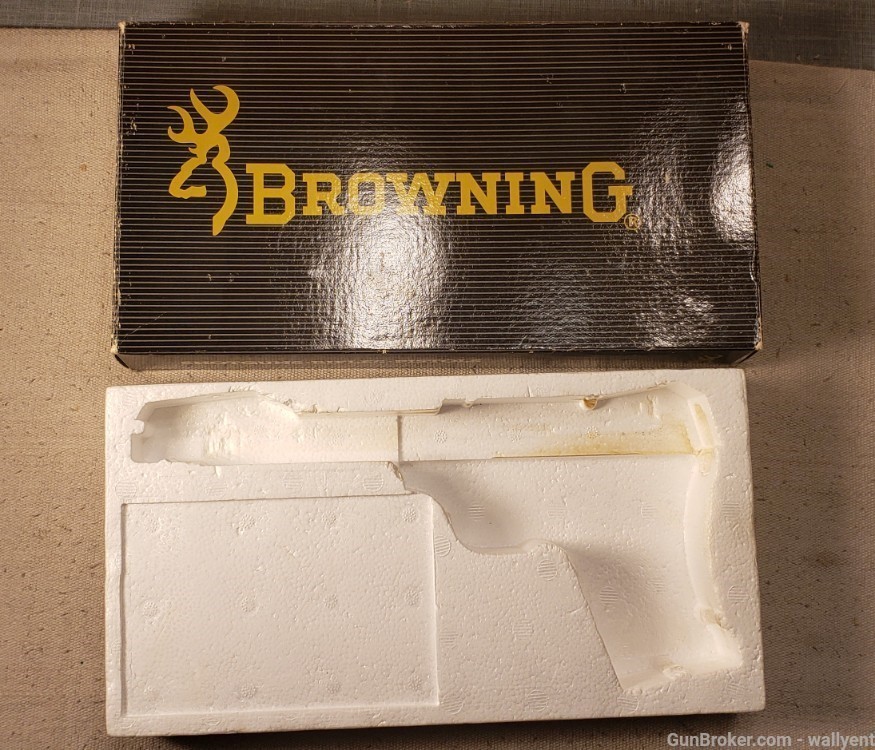 Browning Buckmark Factory 22 cal Pistol Box Vintage with Sleeve Gun Part-img-0