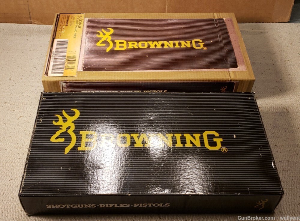 Browning Buckmark Factory 22 cal Pistol Box Vintage with Sleeve Gun Part-img-8
