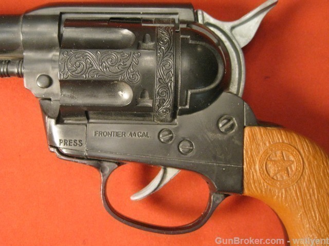 Frontier .44 Cal Replica Revolver 1950s? Gunsmith Tool Holsters Cap Gun-img-4