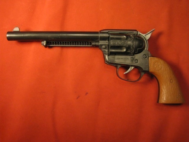 Frontier .44 Cal Replica Revolver 1950s? Gunsmith Tool Holsters Cap Gun-img-0