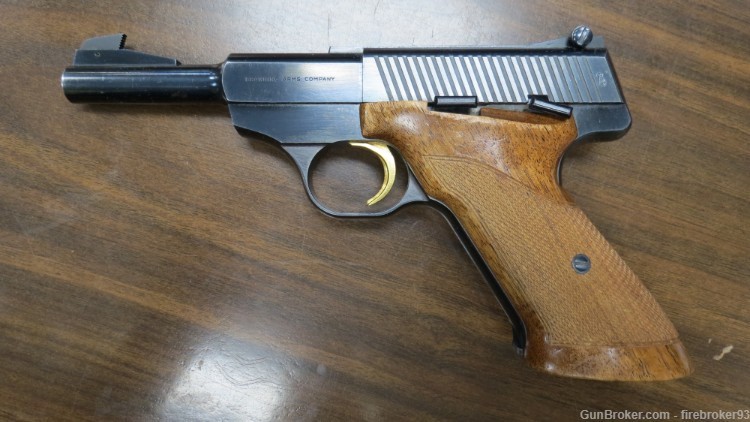 Browning Challenger 22lr semi-auto pistol w/1 magazine made in Belgium-img-2