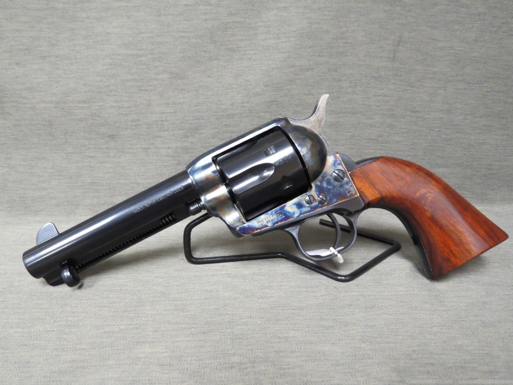 Taylor's Uberti Cattleman Old Model .45 LC Revolver 4.75" Taylors 550863-img-1