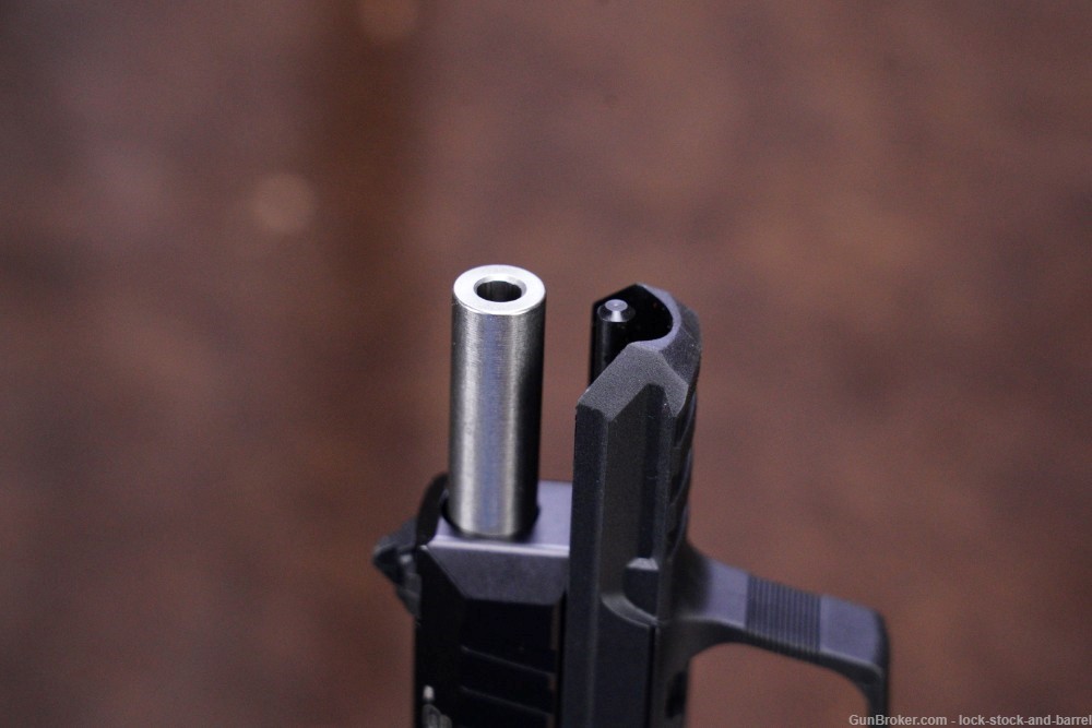 Ruger SR22 Model 03600 .22 LR 3.5” Semi Automatic Pistol & Box MFD 2014-img-14