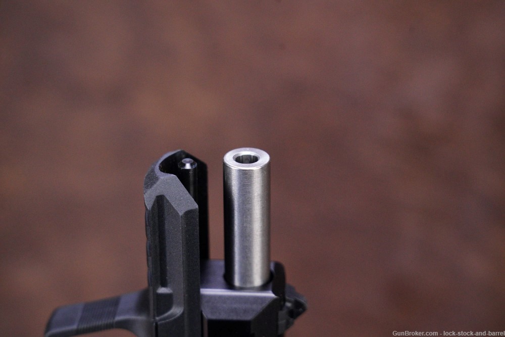 Ruger SR22 Model 03600 .22 LR 3.5” Semi Automatic Pistol & Box MFD 2014-img-15
