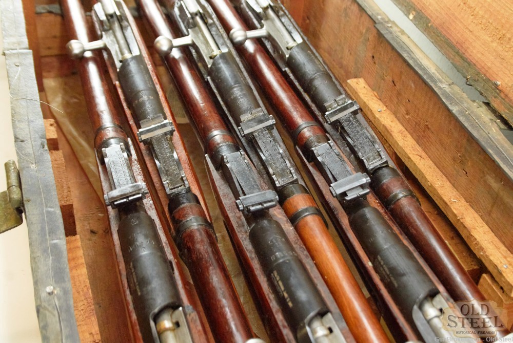Crate of WW2 Era Mosin Nagant Rifles C&R W/ Accessories-img-42
