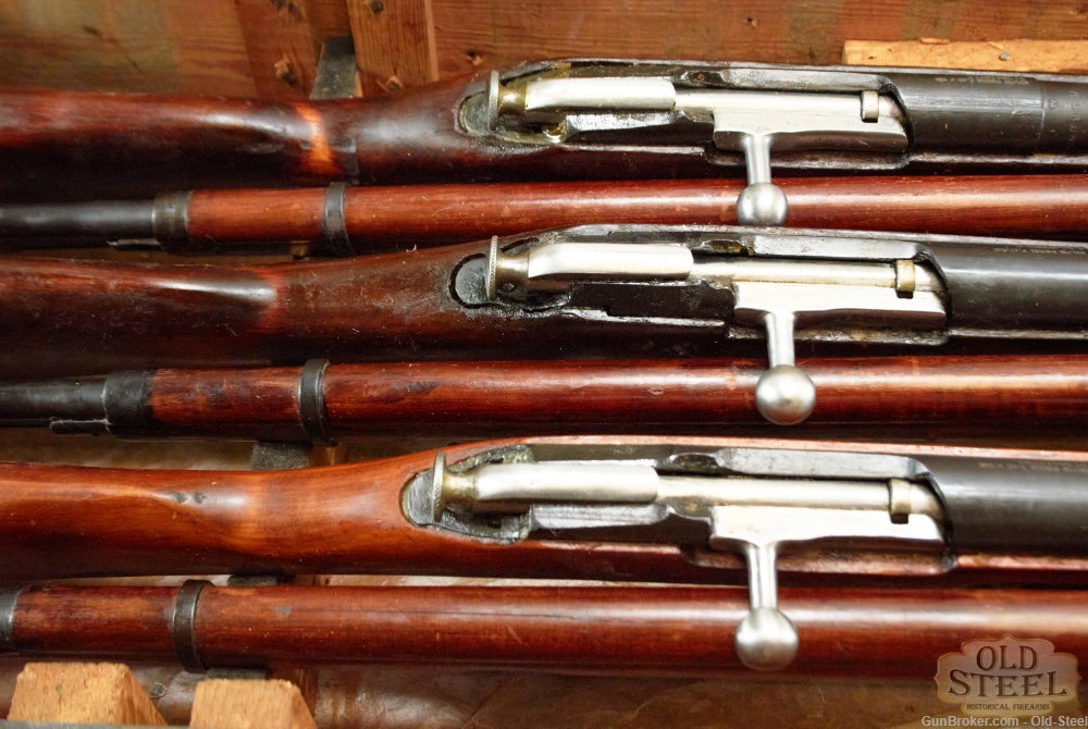 Crate of WW2 Era Mosin Nagant Rifles C&R W/ Accessories-img-46