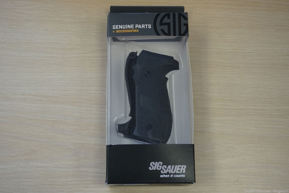 Sig Sauer P226 black replacement grip-img-0
