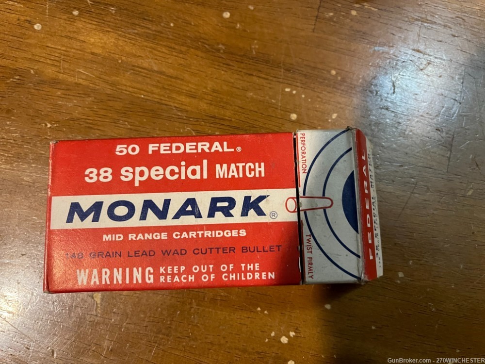 NICE FEDERAL MONARK BOX AND FIRES CASES 38 SPECIAL-img-0