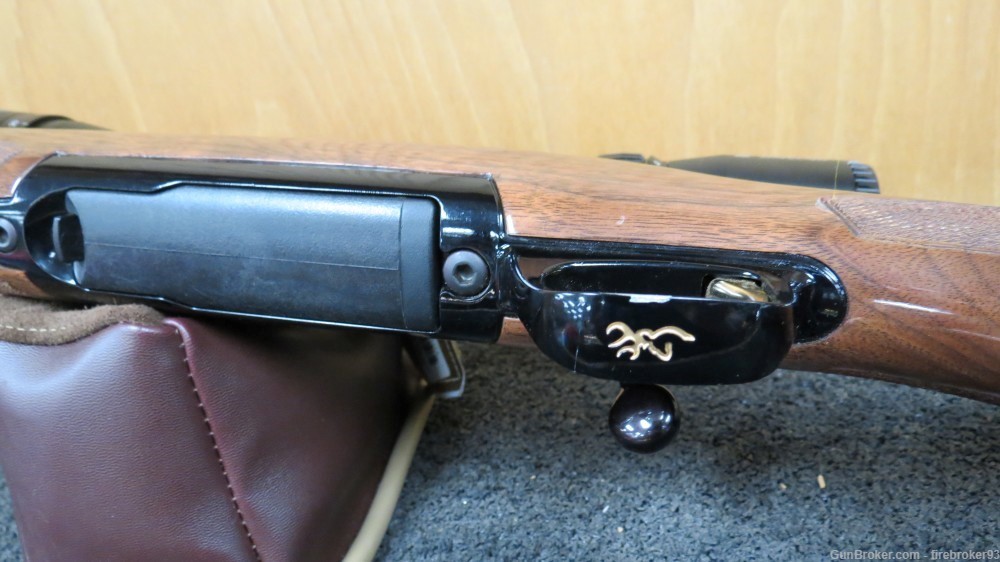 Browning X-bolt Medallion 30-06 bolt action rifle with Vortex scope-img-8