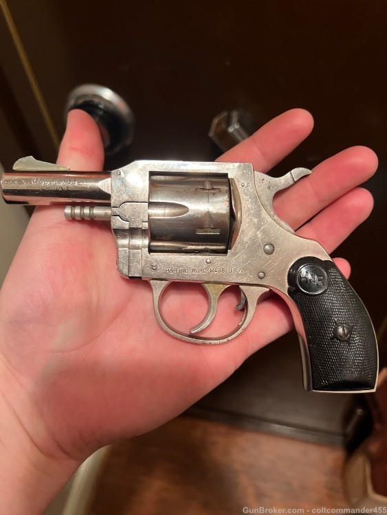 H&R 38 s&w revolver model 733-img-0