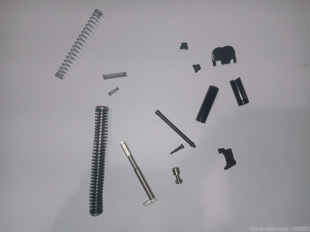 Cross armory upper parts kit for glock 17 gen 3 & p80 pf940v2 9mm-img-2