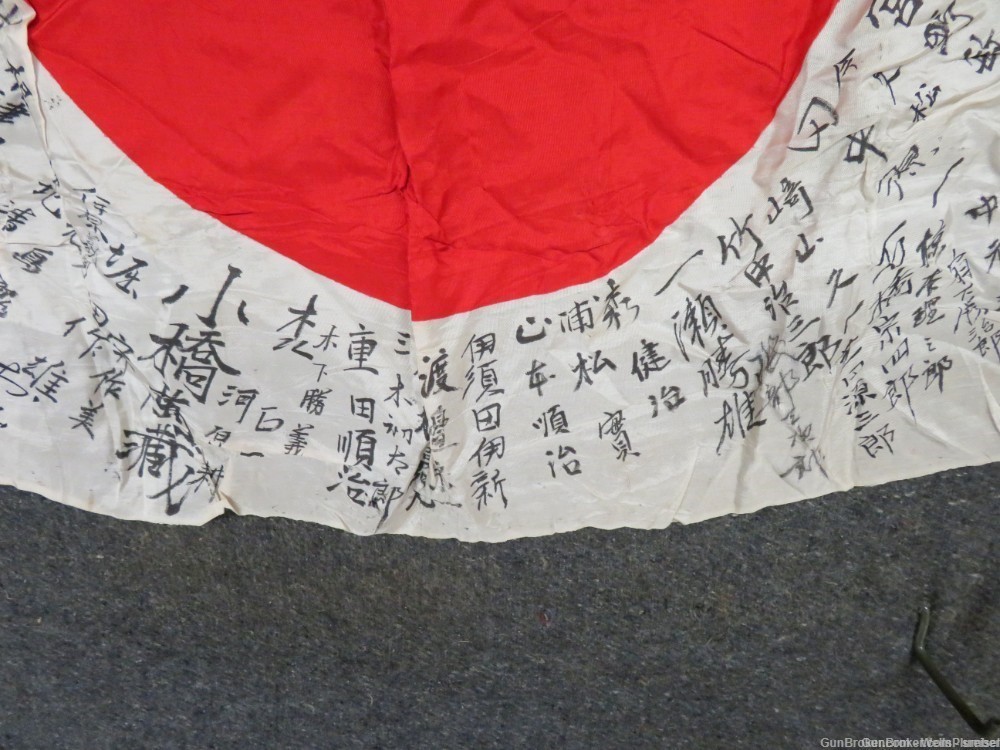 JAPANESE WW2 HINOMARU MEATBALL FLAG W/ SIGNED KANJI CHARACTERS-img-4