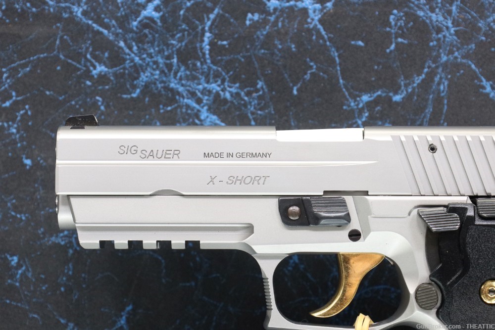 SIG SAUER P226 X-SHORT GOLD ACCENTS 9MM MADE IN GERMANY NEW IN BOX-img-4